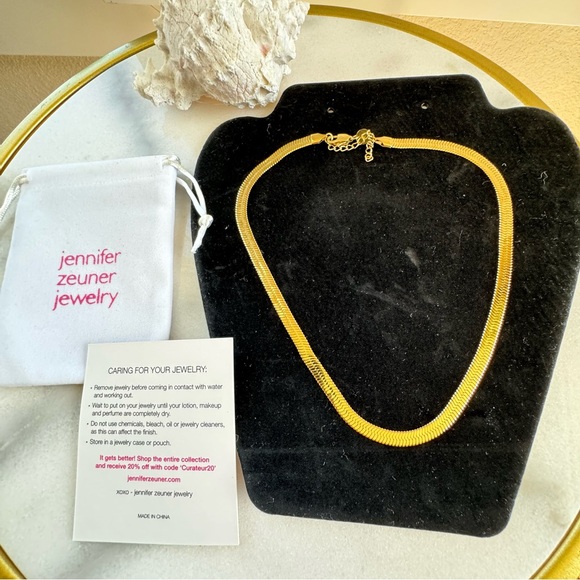 Jennifer Zeuner Flat Gold Snake Chain Necklace - New w/ Pouch & Care Card - Picture 3 of 9
